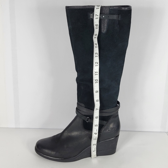 UGG Waterproof Heels Boots #594 Size 9 - Picture 11 of 16